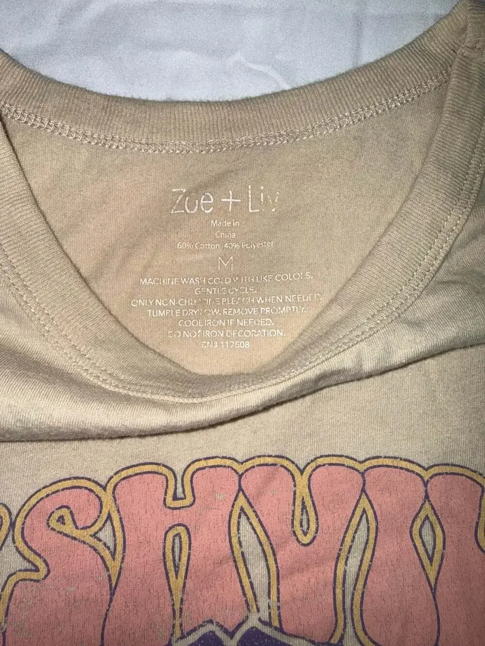 Zoe + Liv Nashville Music City Graphic Tee Tan Medium - Picture 2 of 2